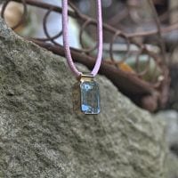 Aquamarin in Goldfassung