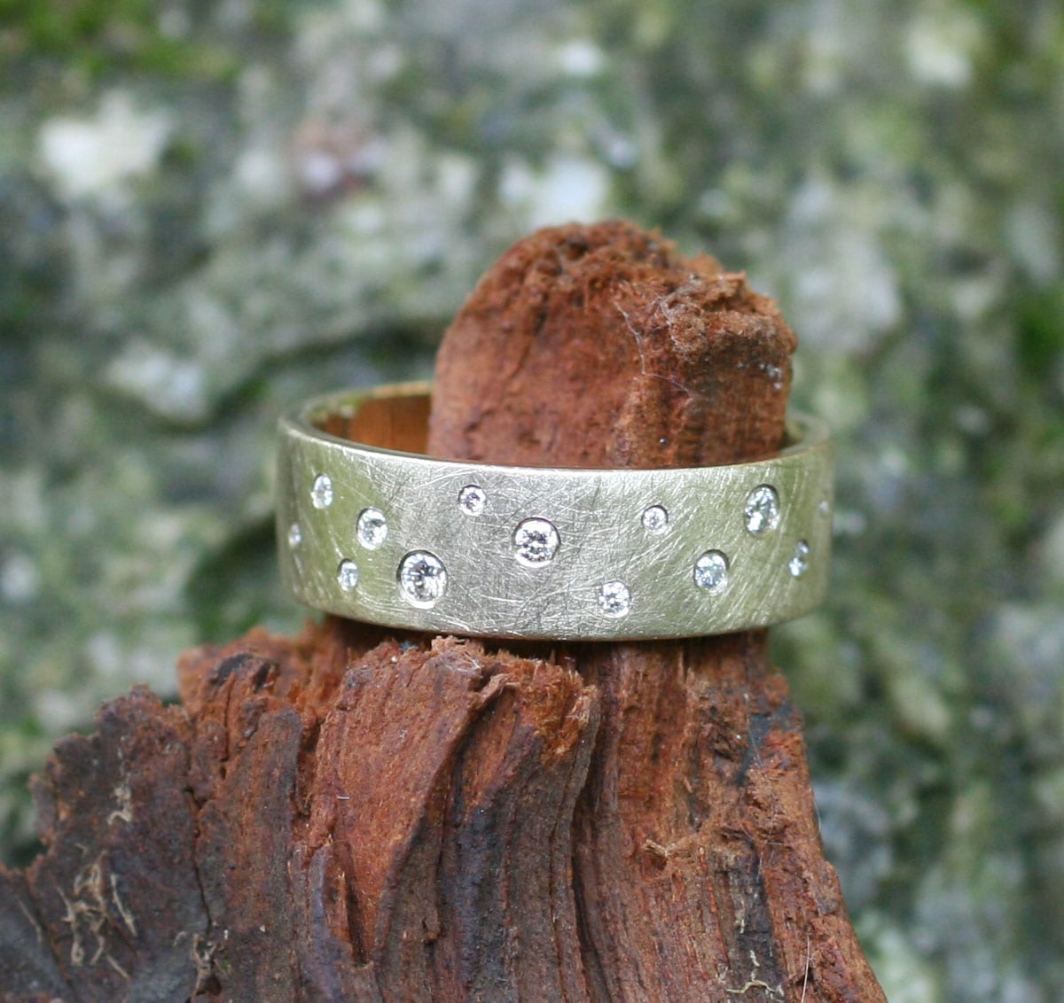 Multistein mit Vorsteckring