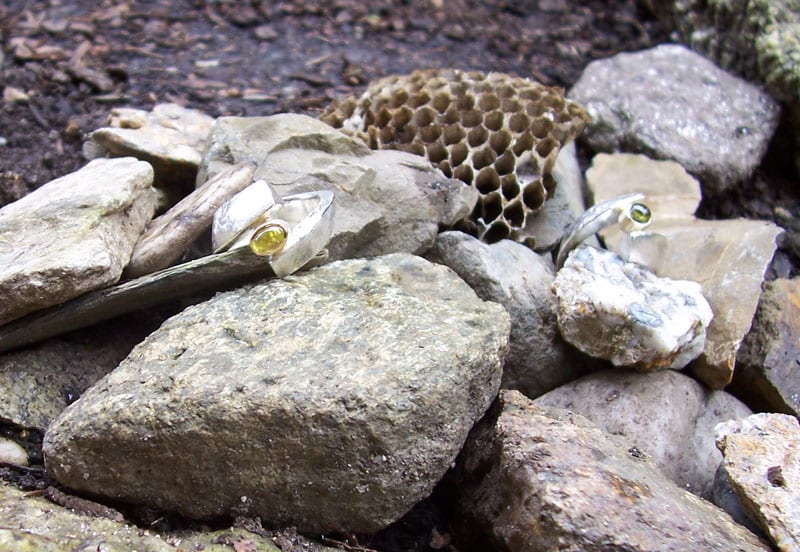 Dreikantschienenringe mit Turmalin