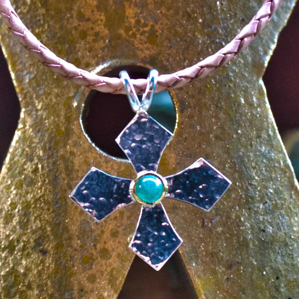 Taufkreuz mit Aventurin