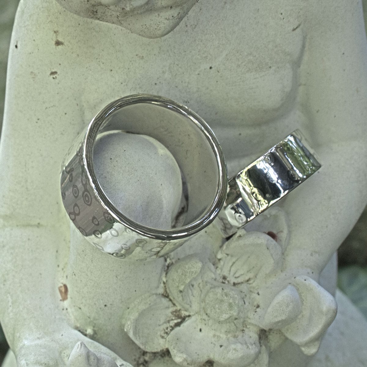 Silberringe mit Leopardenflecken