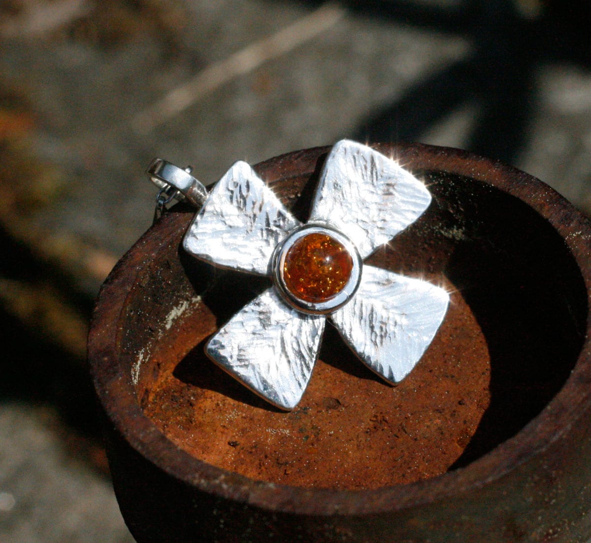 Taufkreuz mit Carneol