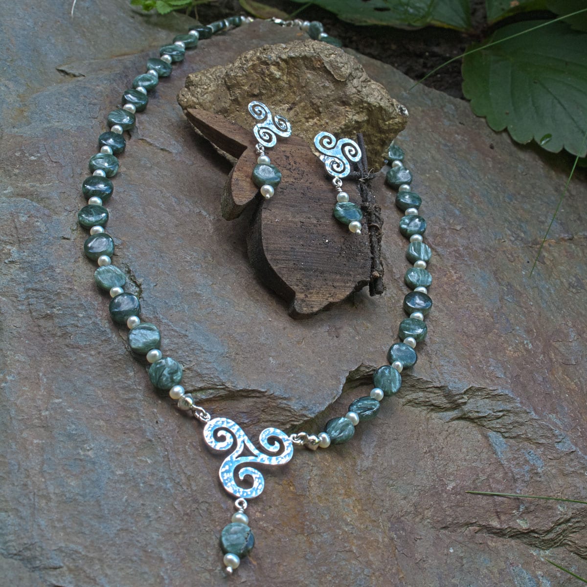 Triscell-Serafinit Kollektion