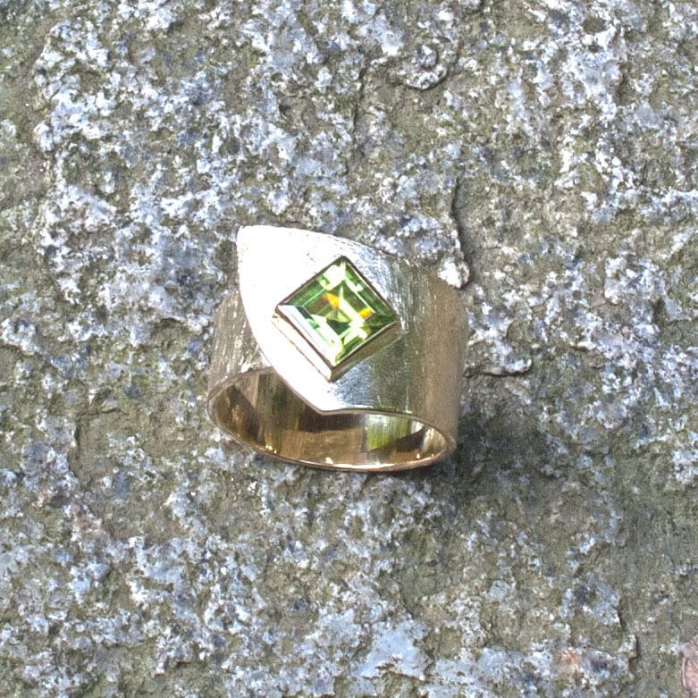 Wickelring mit Peridot
