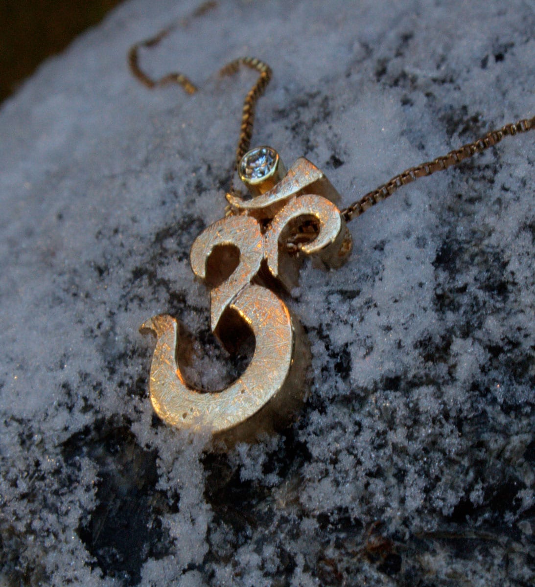 Omanhänger mit Brilliant