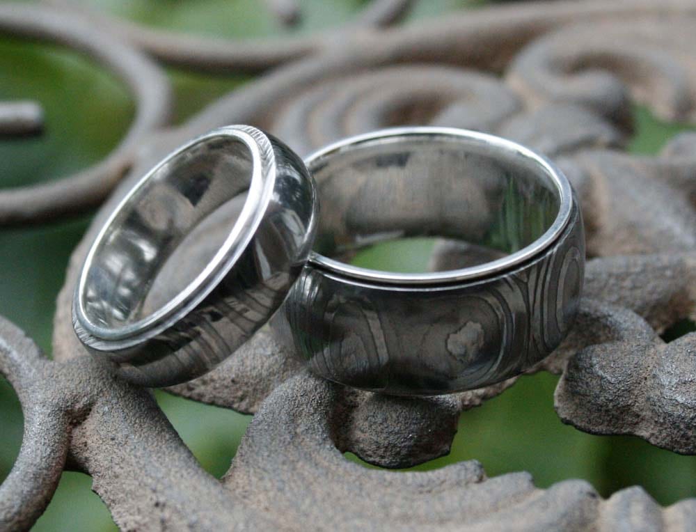 Eheringe mit Augendamast