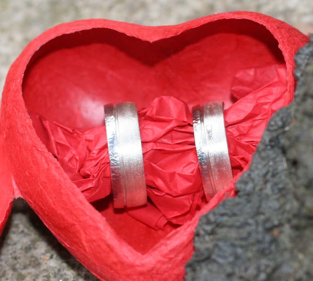 Silberringe mit Hammerschlag