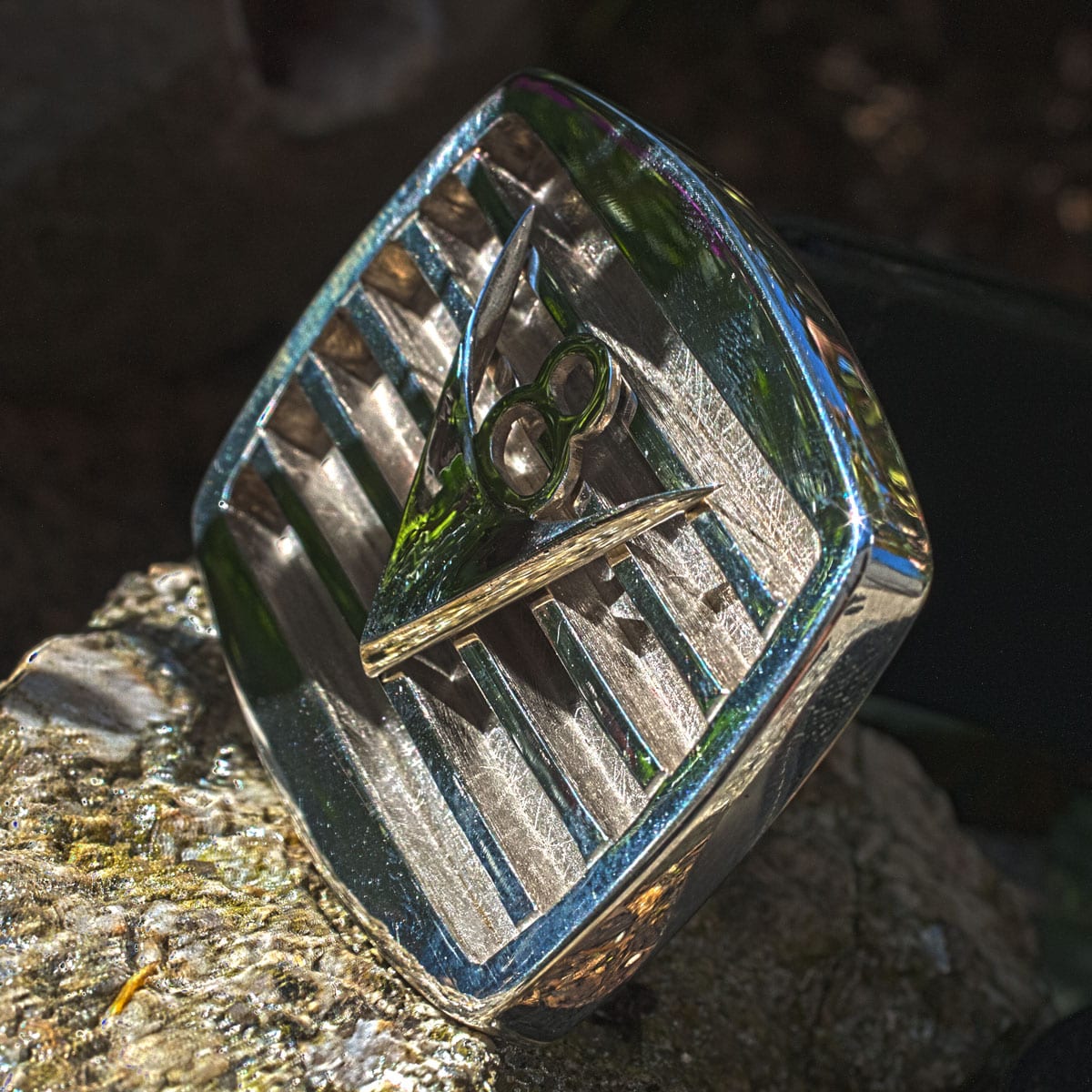 Gürtelschließe V8Grill aus Silber