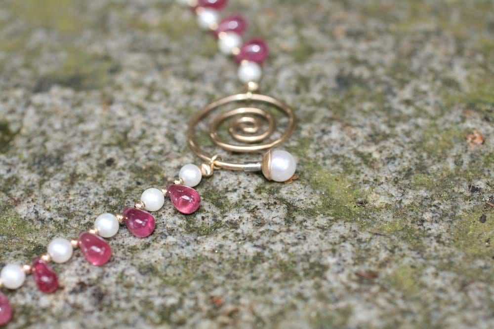 Rubintropfen Collier mit Ohrringen