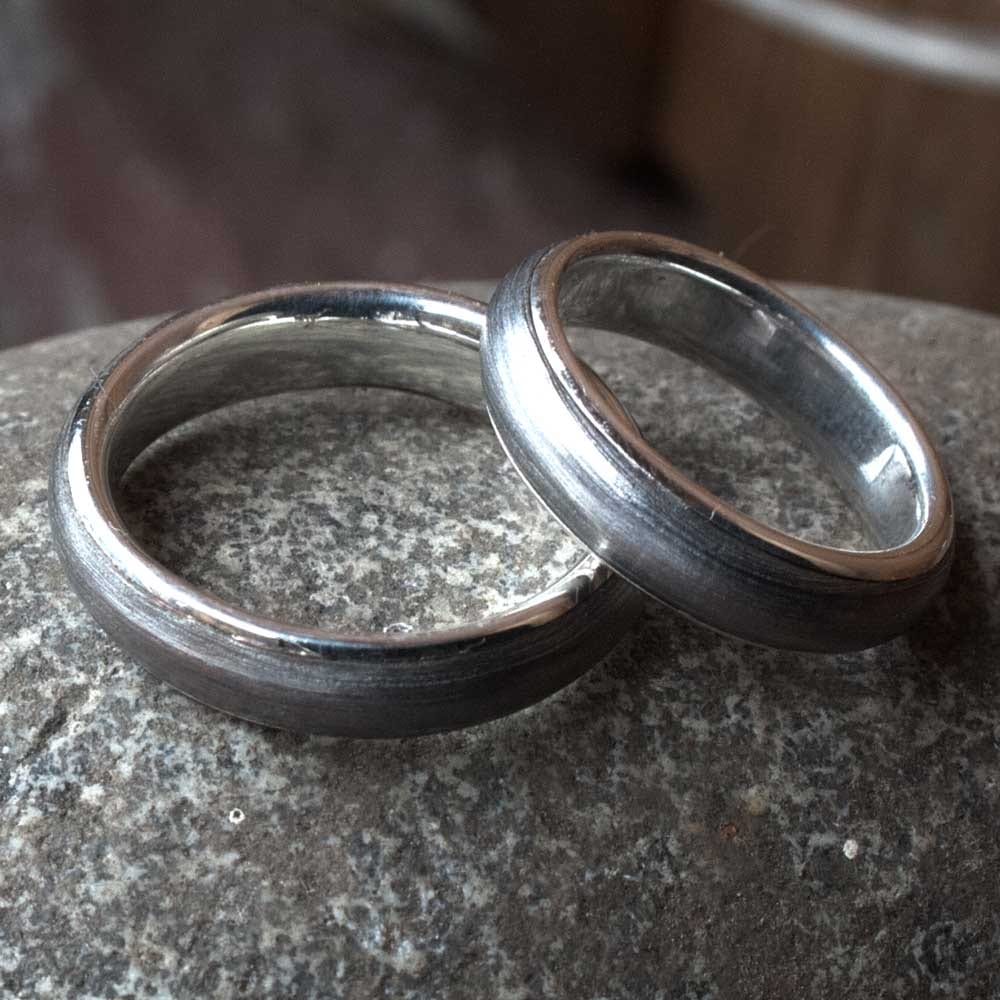 Damast aus historischen Nägeln