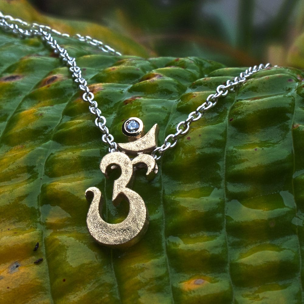 Omanhänger mit Brilliant