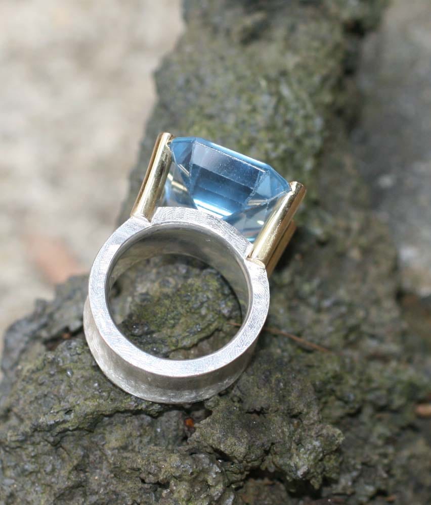 Silberring mit Blautopas