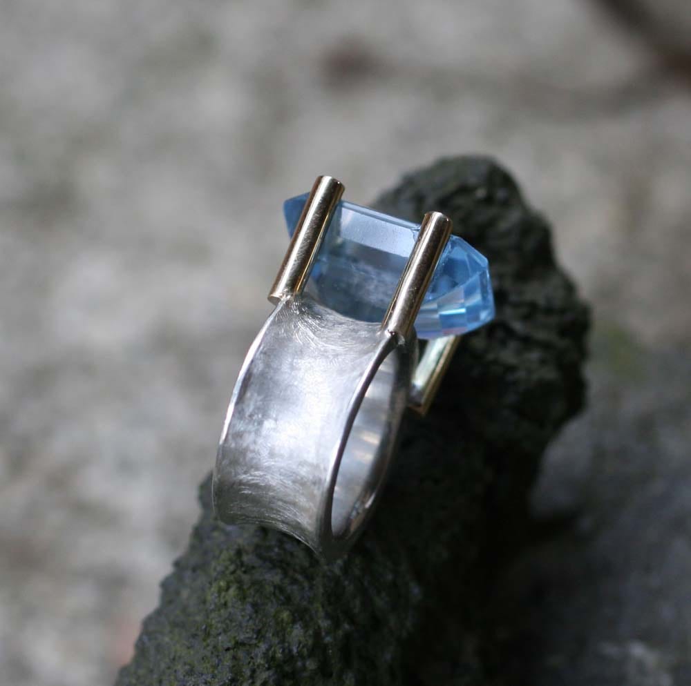 Silberring mit Blautopas