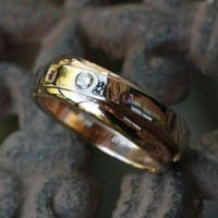 Doppelring mit 3 Steinen