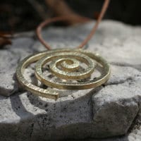 Spirale aus Gold