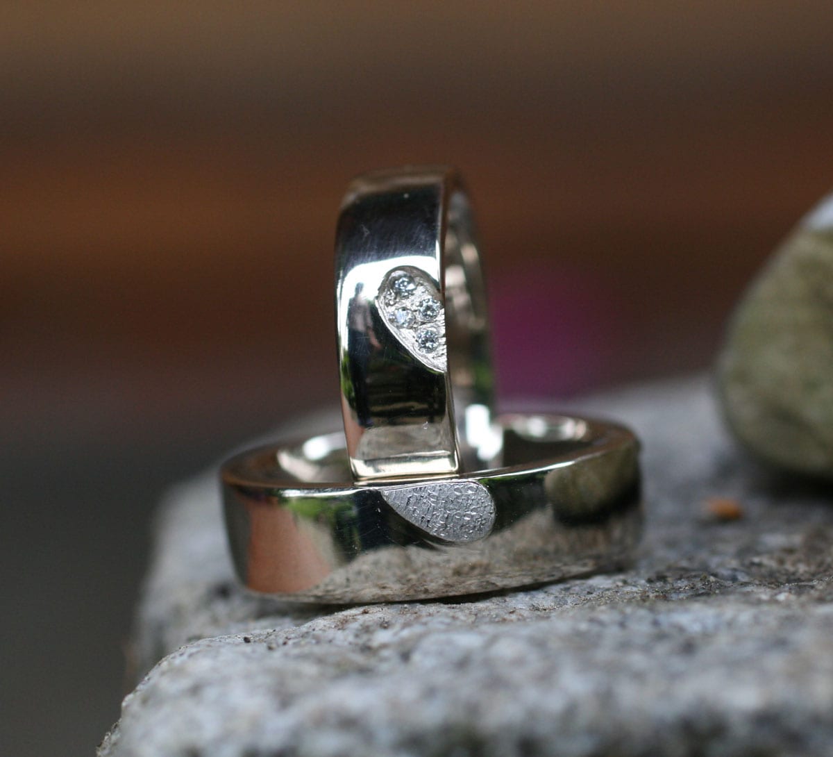 Eheringe geteiltes Herz