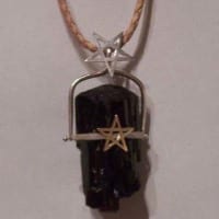 Pentagramm mit schwarzem Turmalin