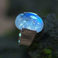 Silberring mit Mondstein-Cabouchon