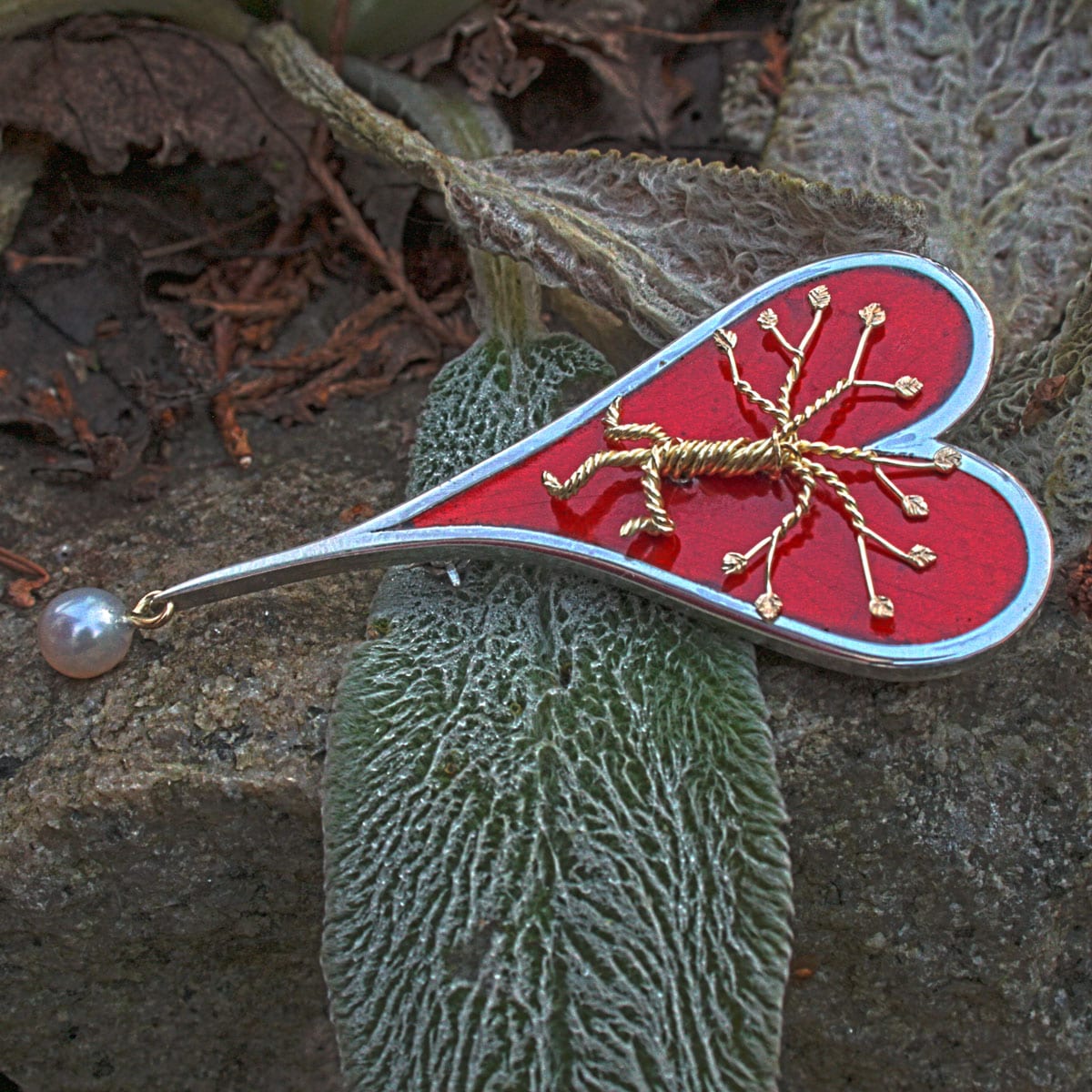 Brosche mit Lebensbaum