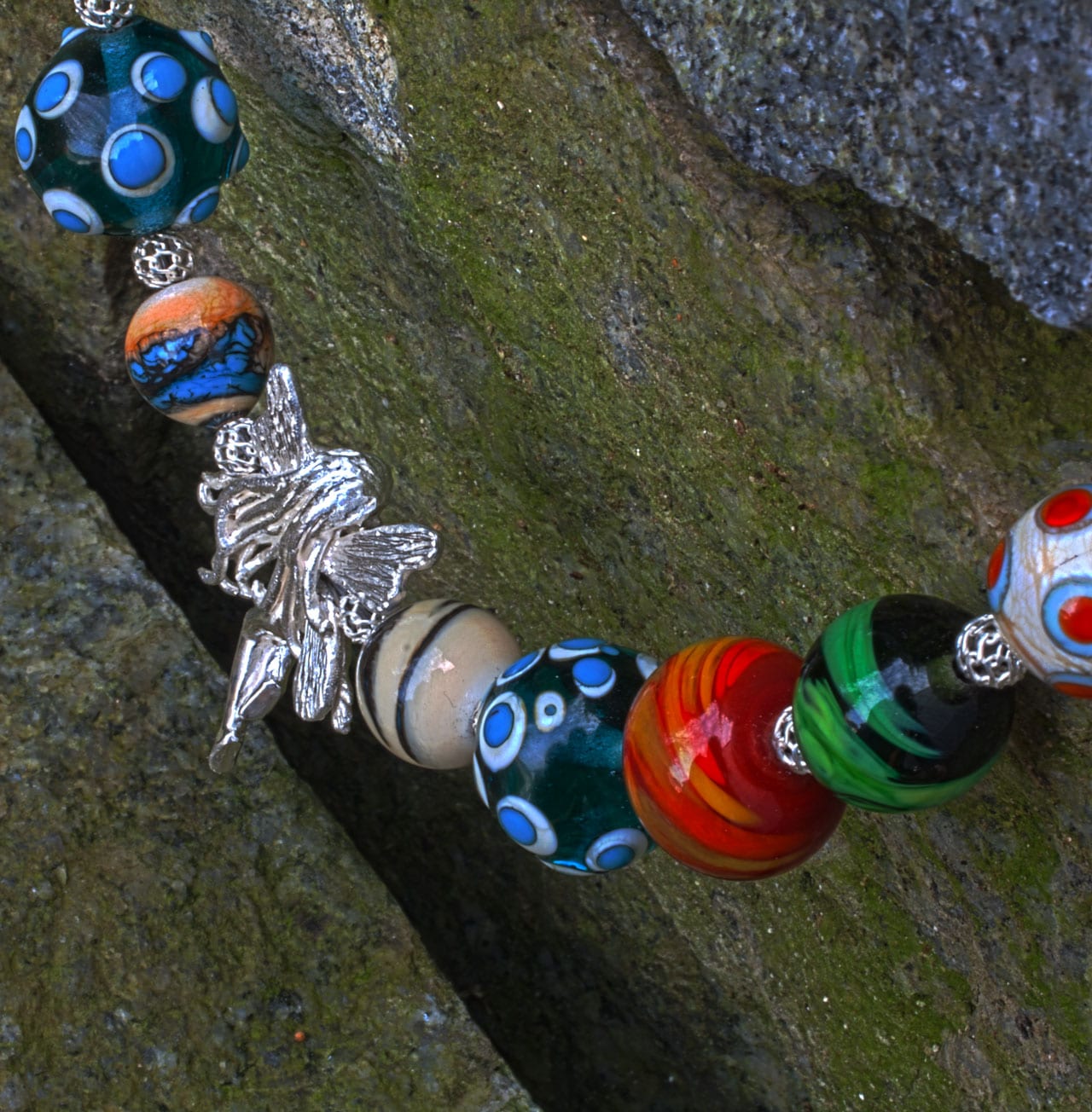 Glasperlencollier mit Silber-Elfe und Magnetschließe