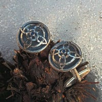 Manschettenknöpfe mit Saphir