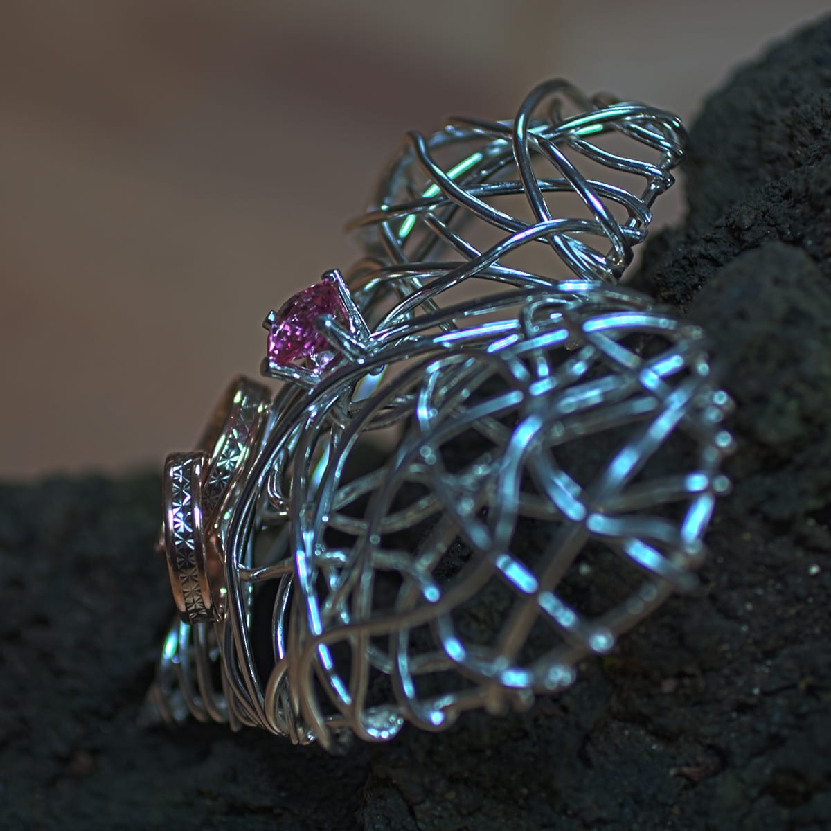 Herz aus Silberdrahtgeflecht