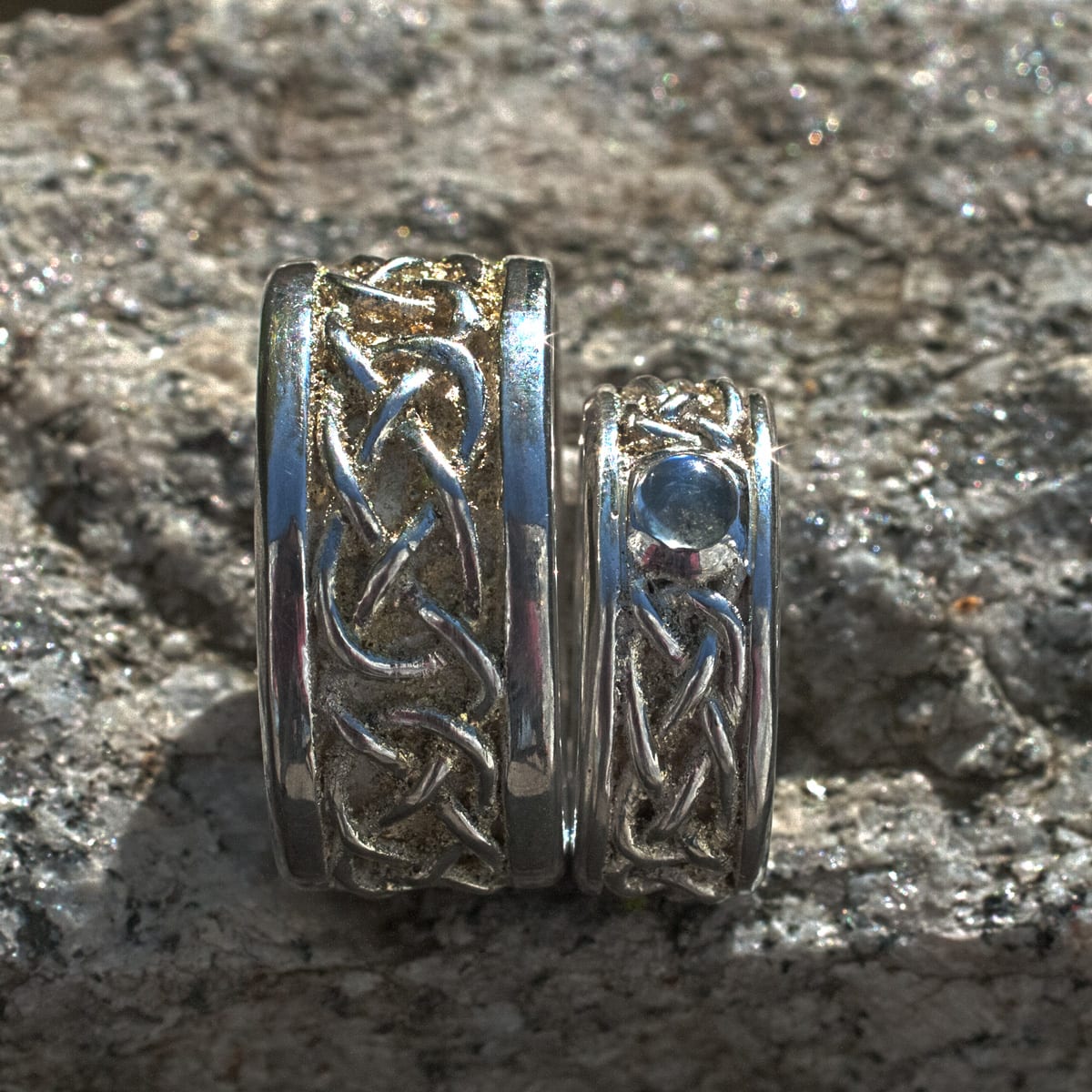 Trauringe Flechtband Silber mit Goldstaub