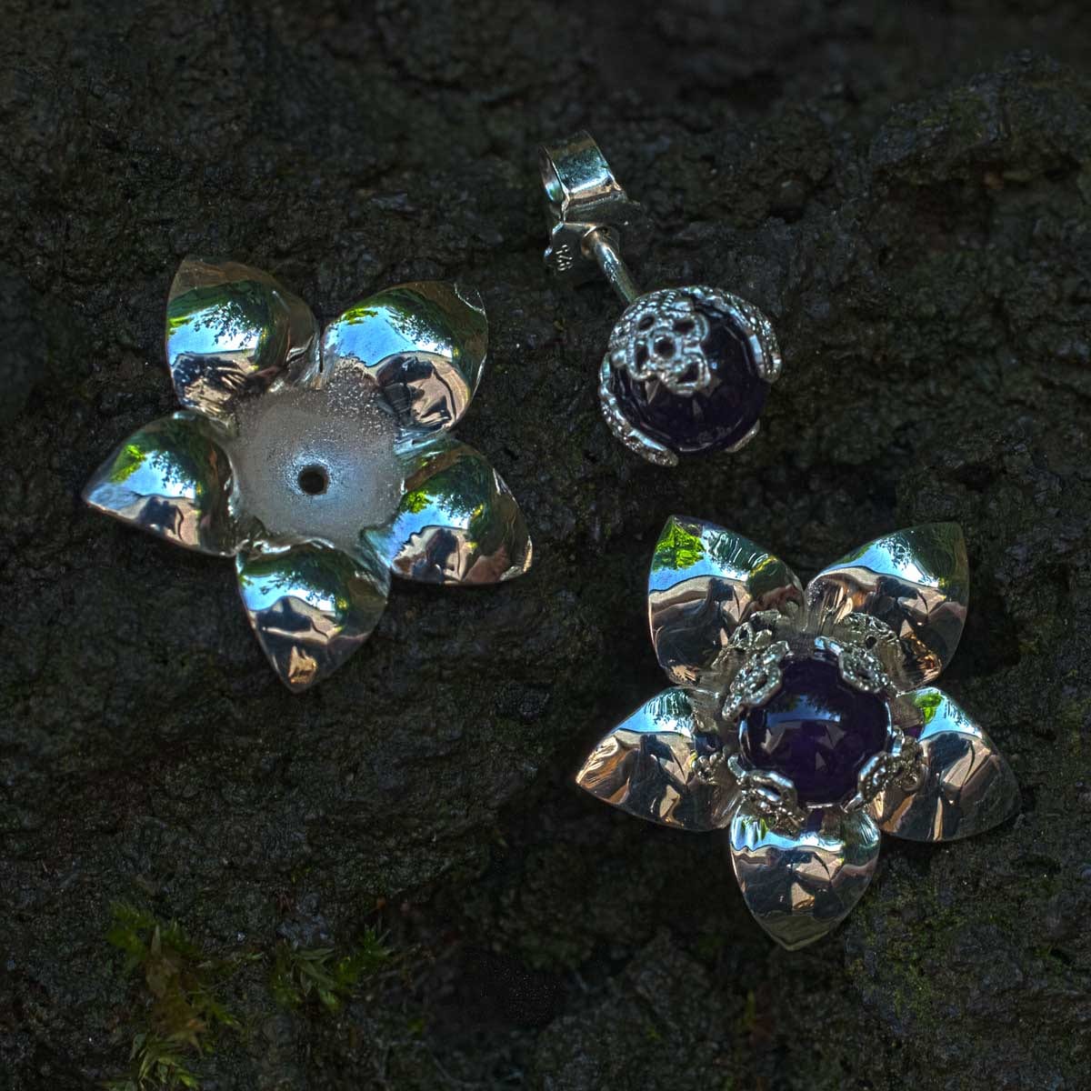 Ohrstecker Blume mit Amethyst