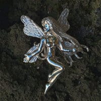 Elfe mit blauen Augen