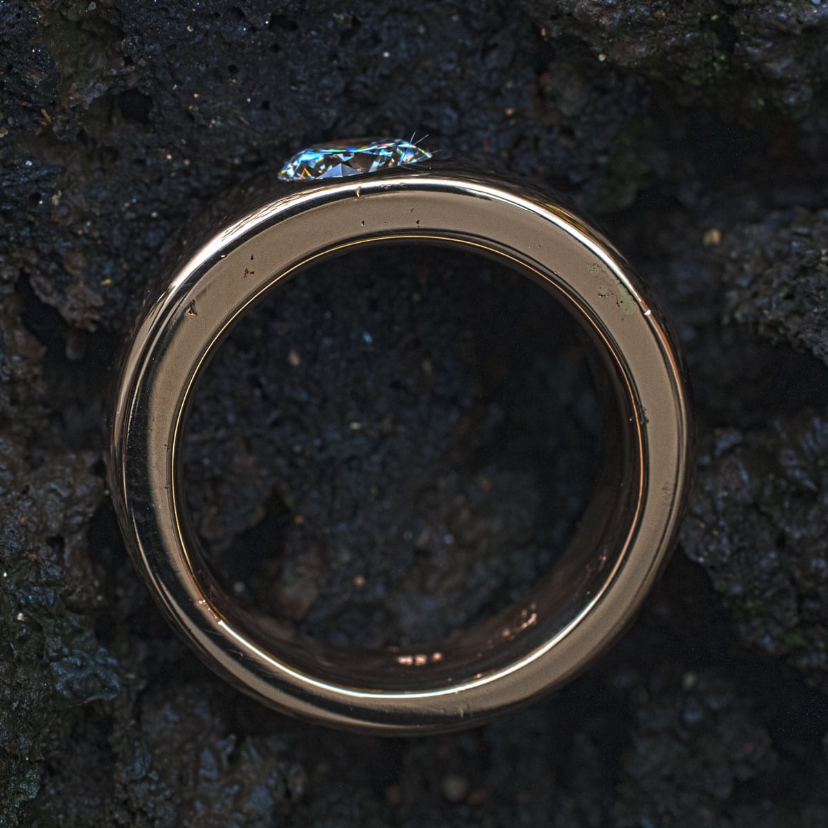 Gelbgoldring mit Brillant