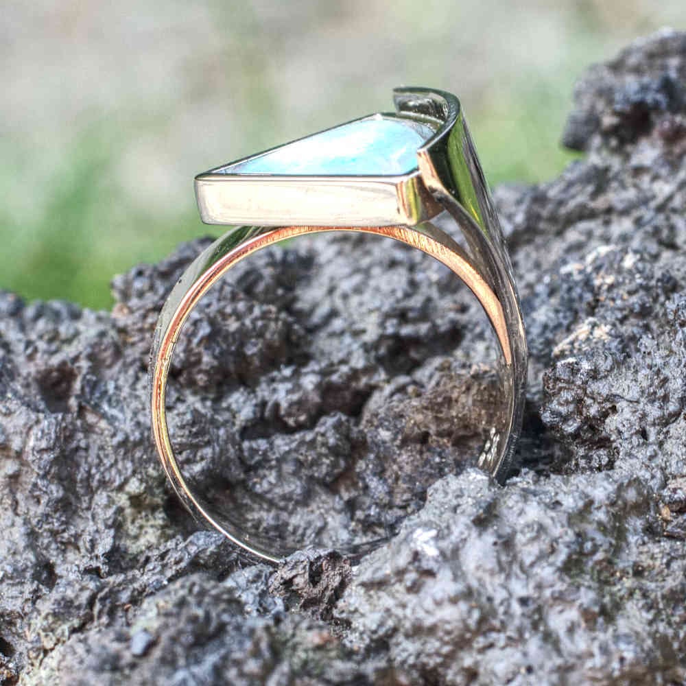Weißgoldring mit Opal