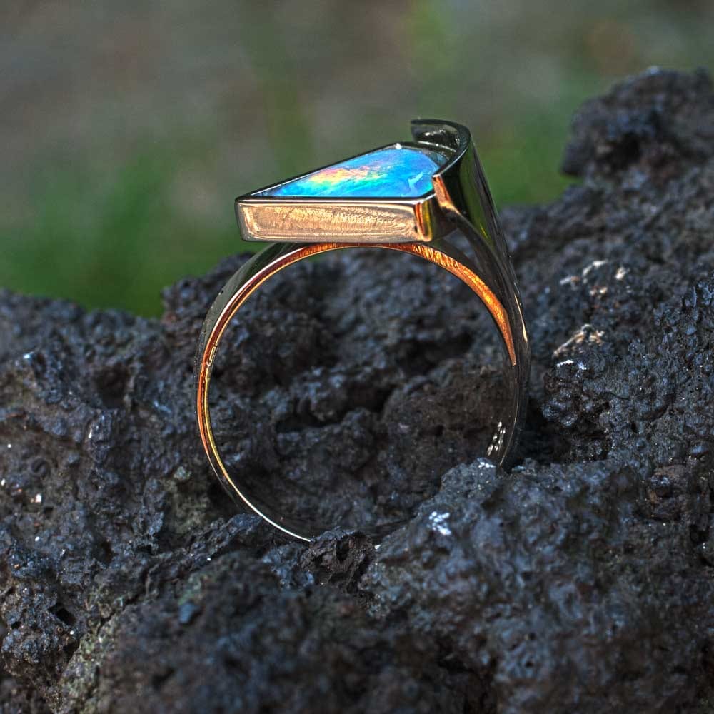 Weißgoldring mit Opal