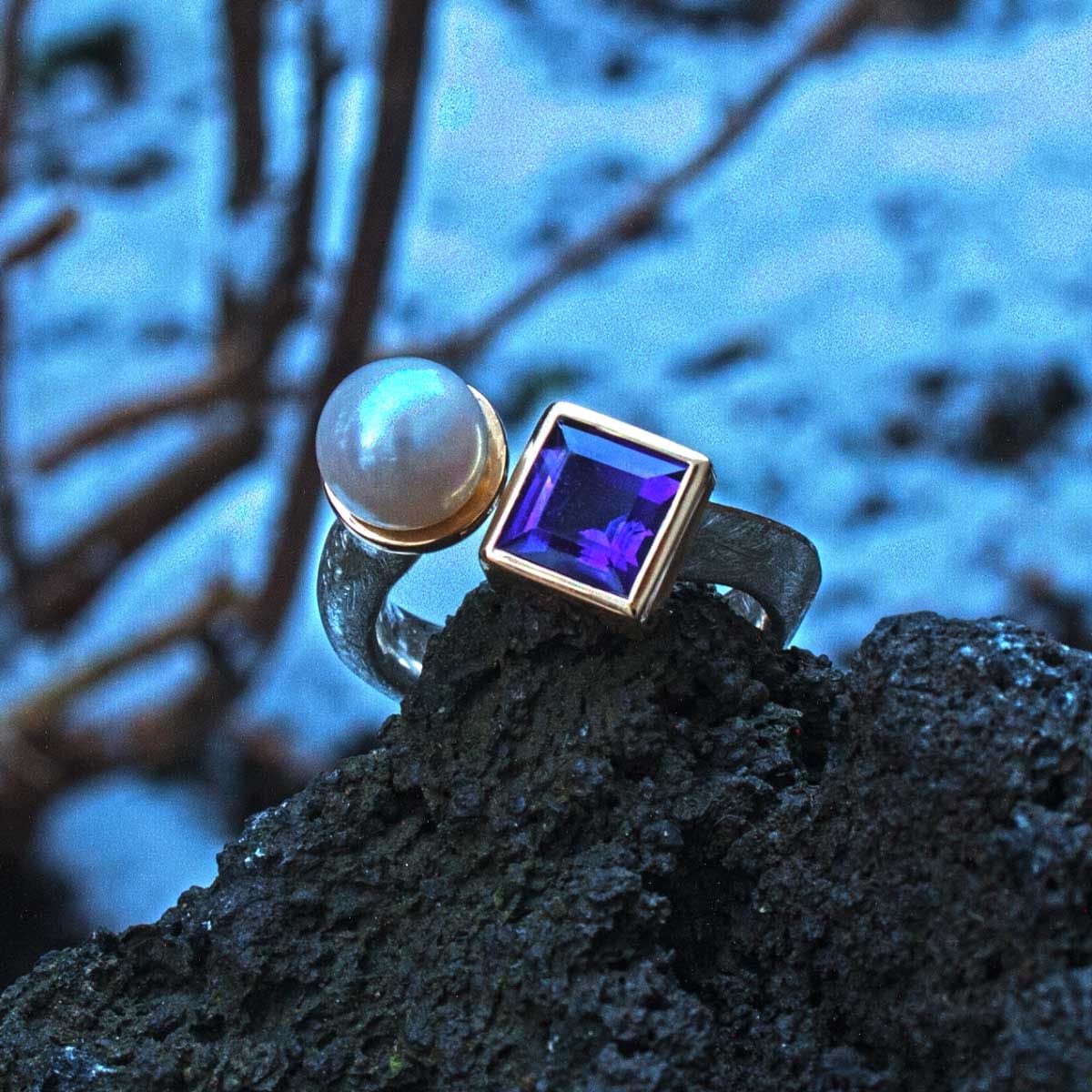 Ring zweifarbig mit Amethyst und Perle