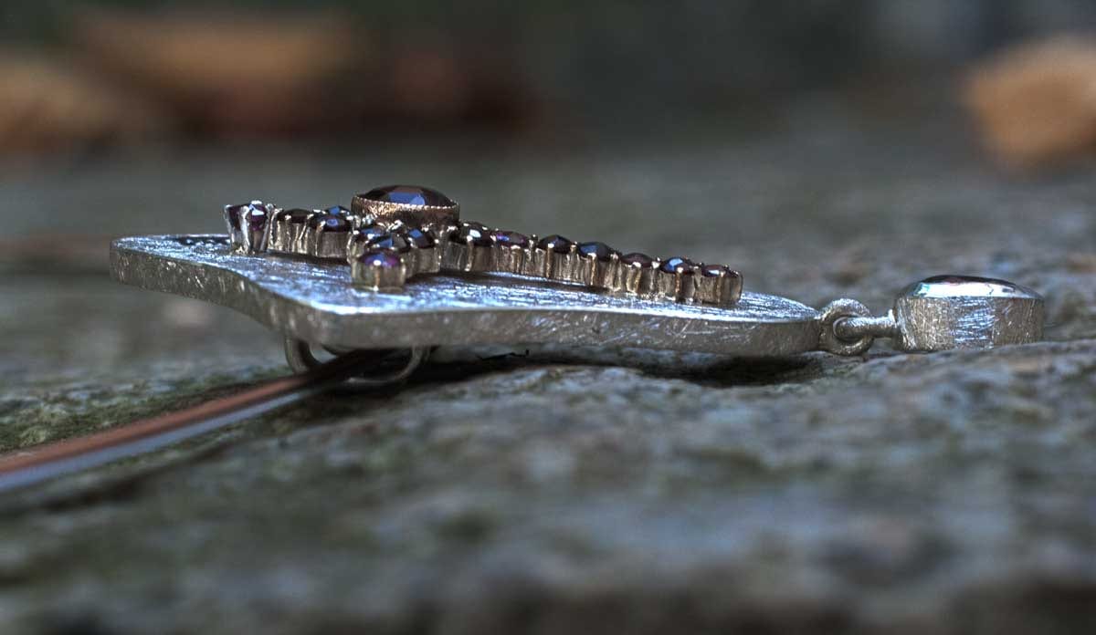 Granatkreuz neu gestyled