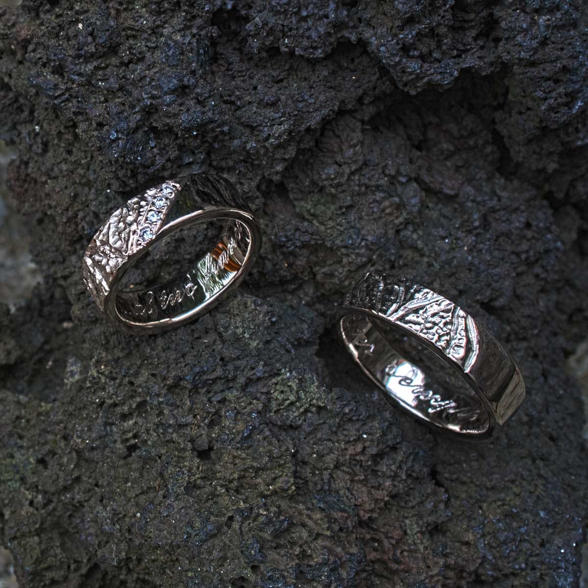 Eheringe Weißgold mit Struktur und Brillanten