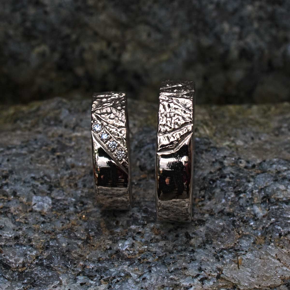 Eheringe Weißgold mit Struktur und Brillanten