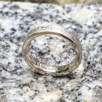 Ehering Weißgold mit 5 Brillanten