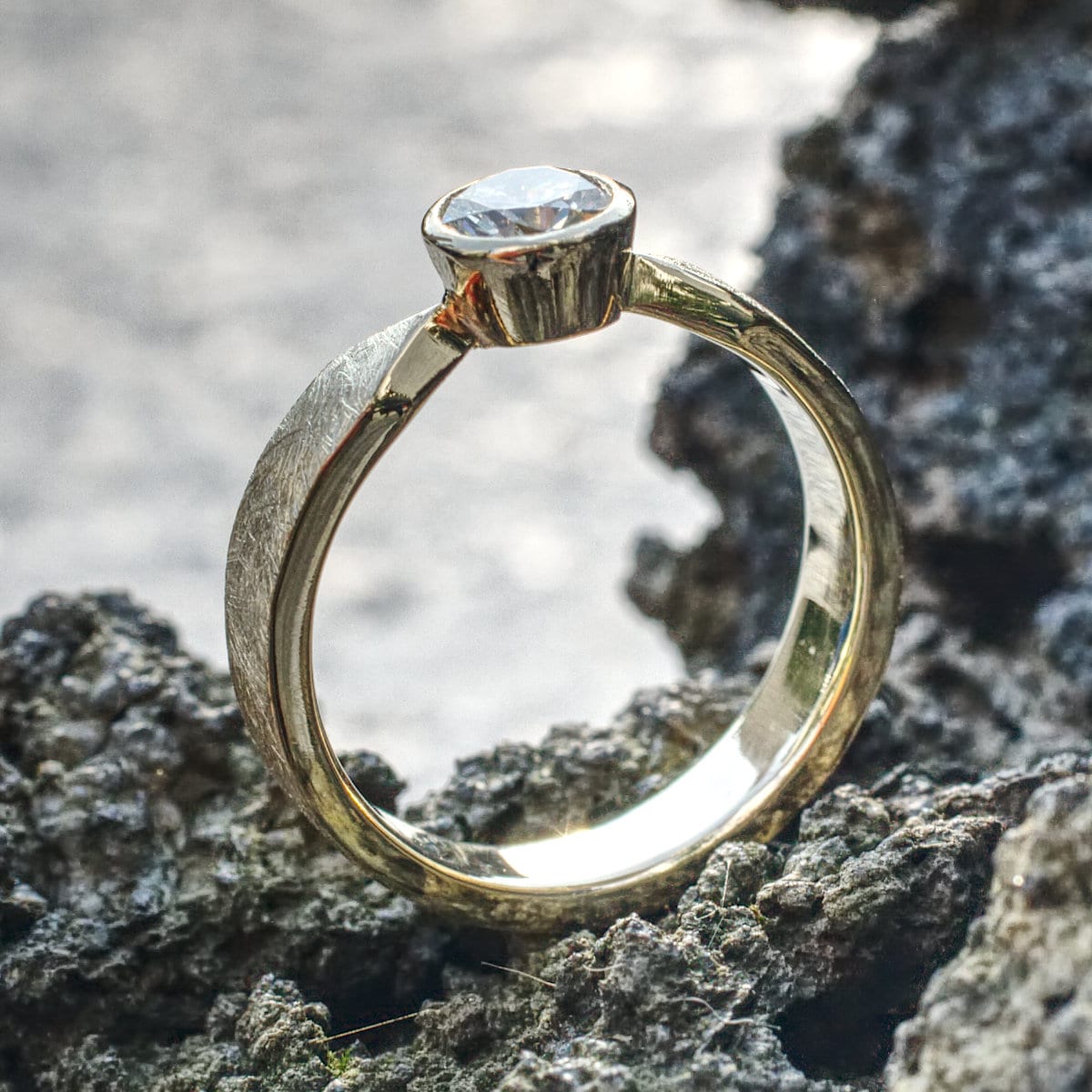 Solitär mit Brillant