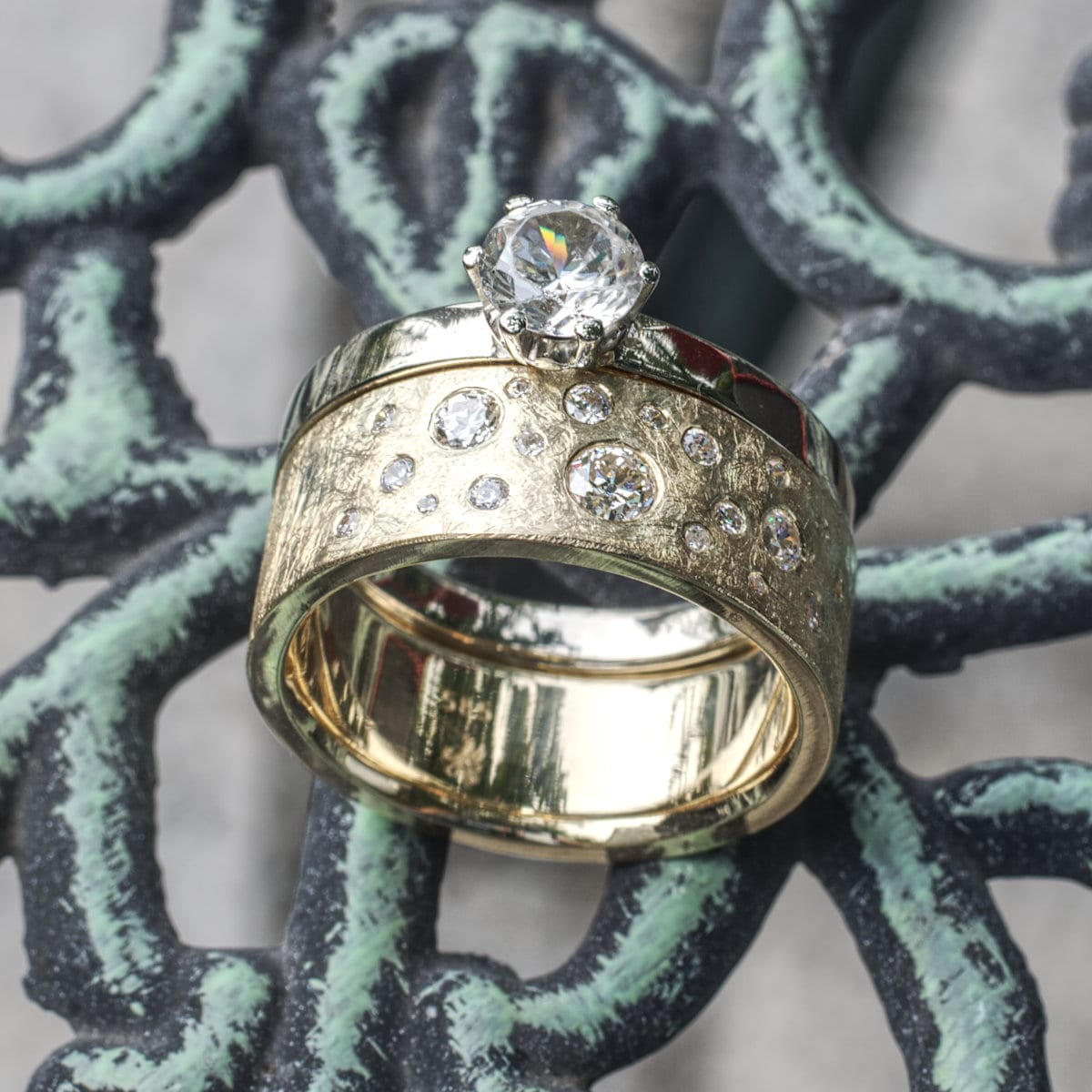 Gelbgoldfirmament mit Weißgoldsolitär-Vorsteckring – Bild 6