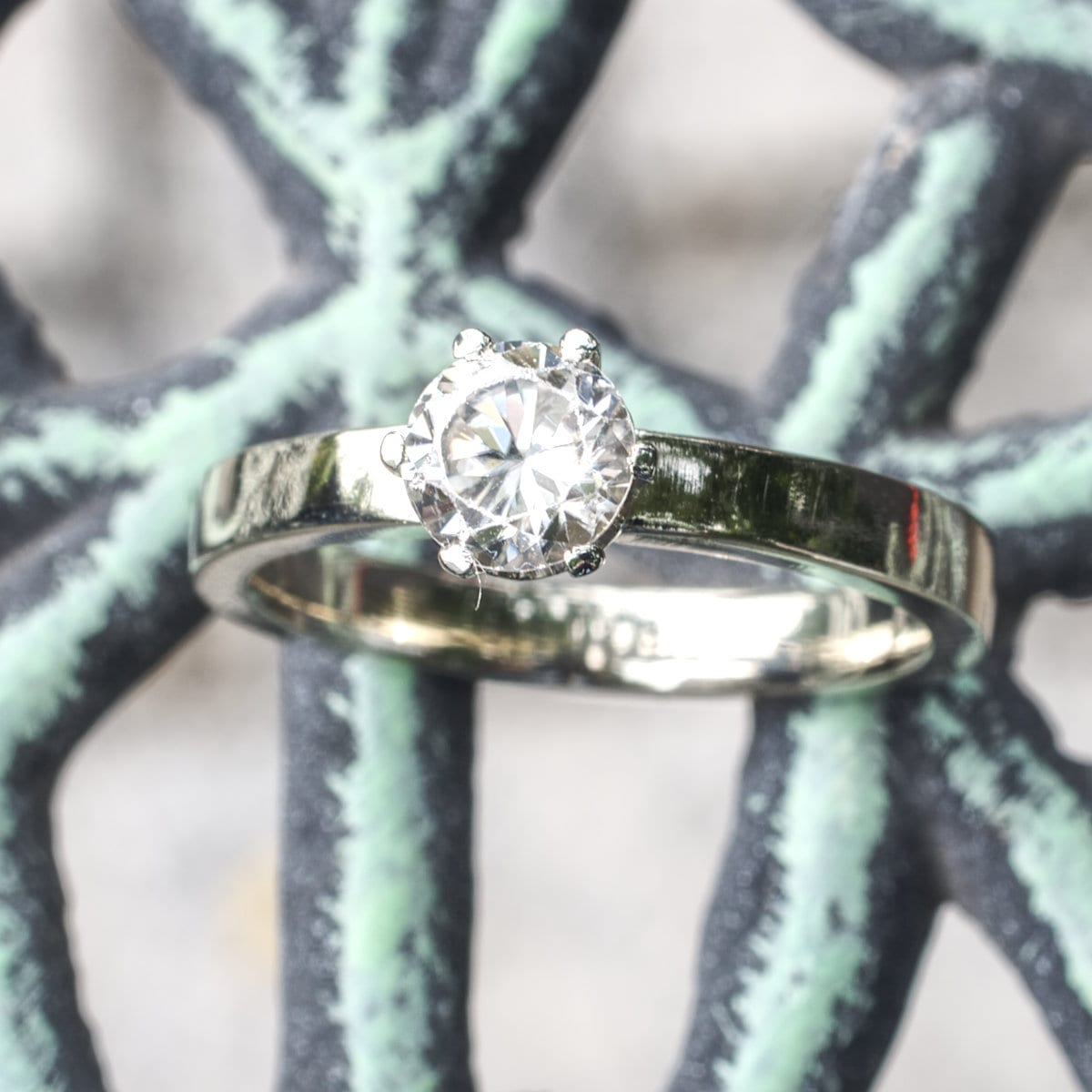 Gelbgoldfirmament mit Weißgoldsolitär-Vorsteckring – Bild 11