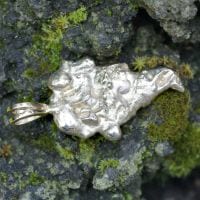 Goldnugget mit V-Schlaufe