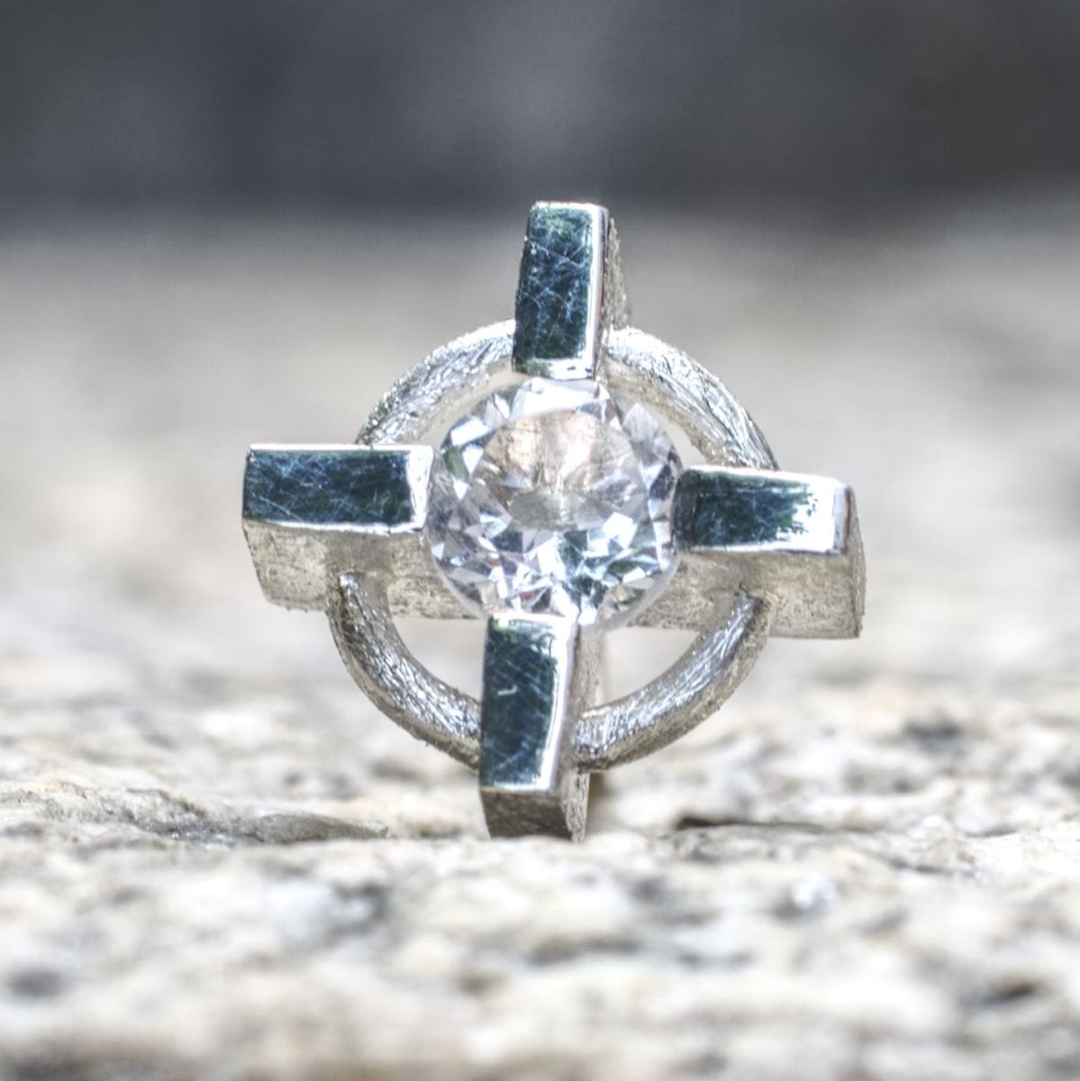 Kreuz Bergkristall Ohrstecker