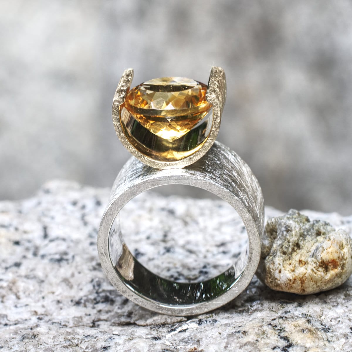 zweifarbiger Ring Citrin – Bild 10