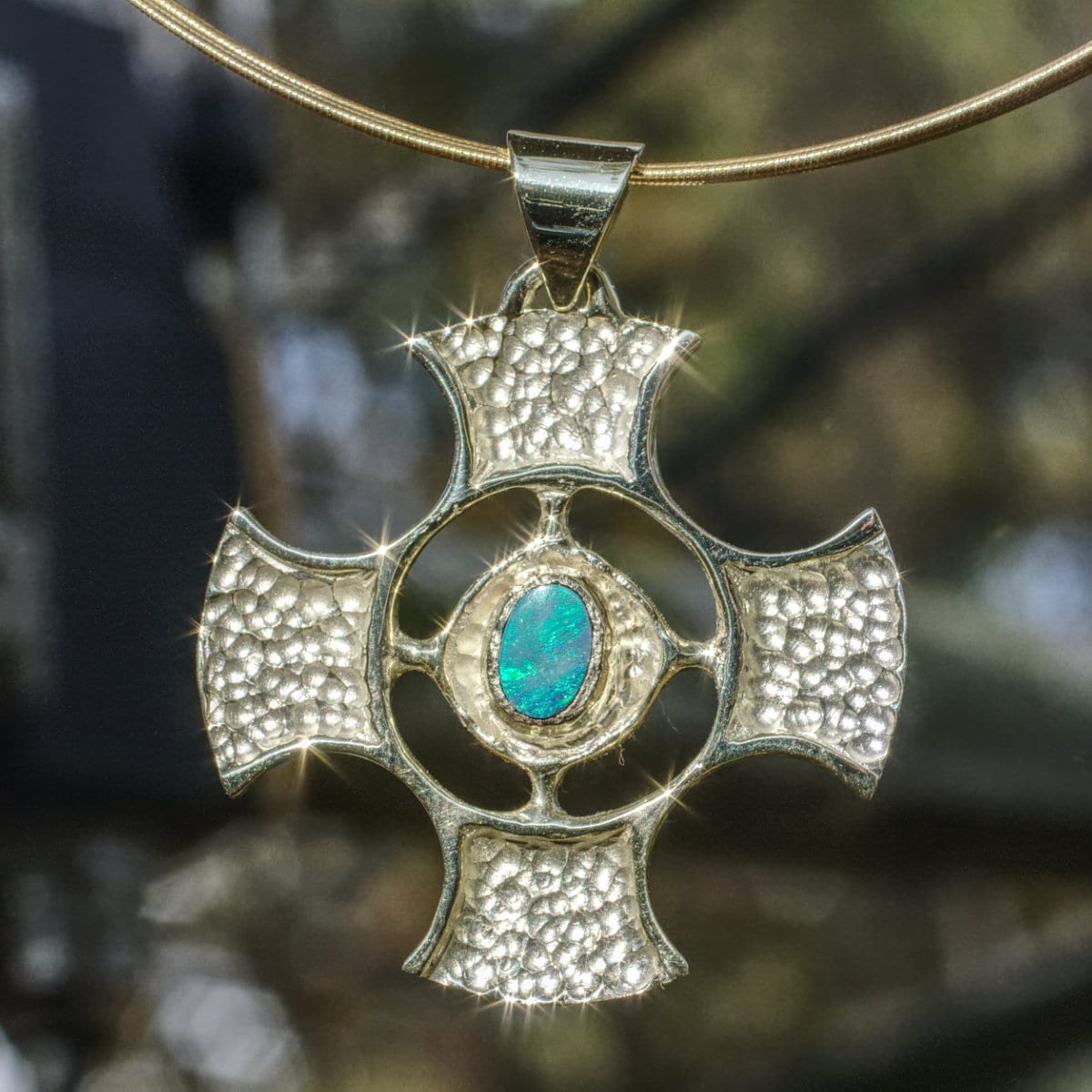 keltisches Kreuz mit Opal – Bild 5