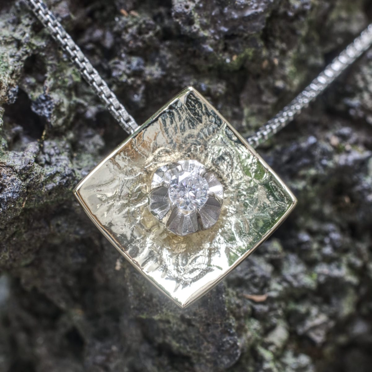 Ohrringe und Anhänger Quadrat Häkeldraht – Bild 5