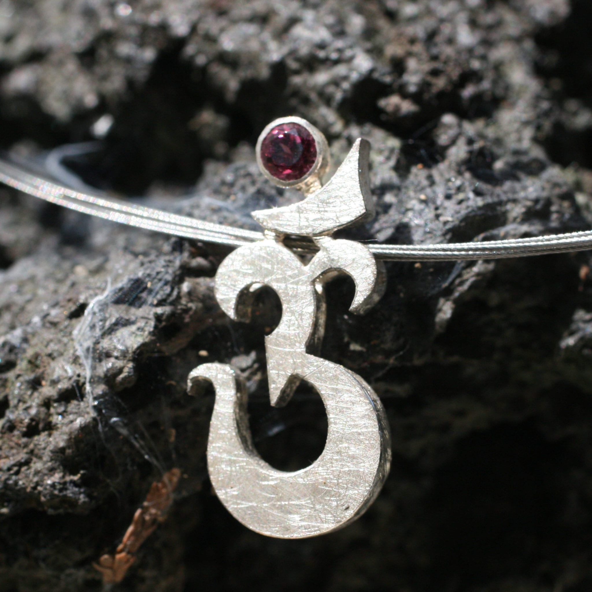 Om Silber mit rosa Turmalin – Bild 4