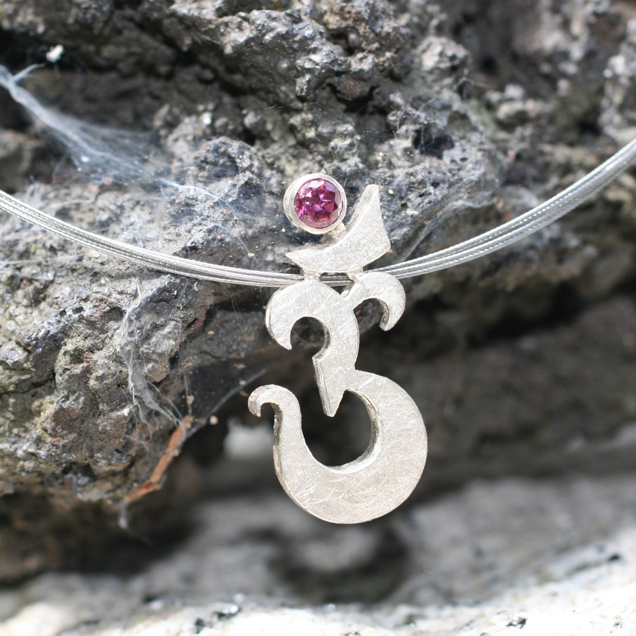 Om Silber mit rosa Turmalin – Bild 3