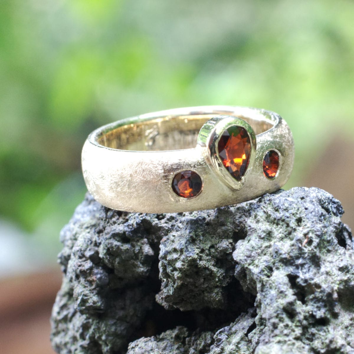 Goldring drei Granate – Bild 9