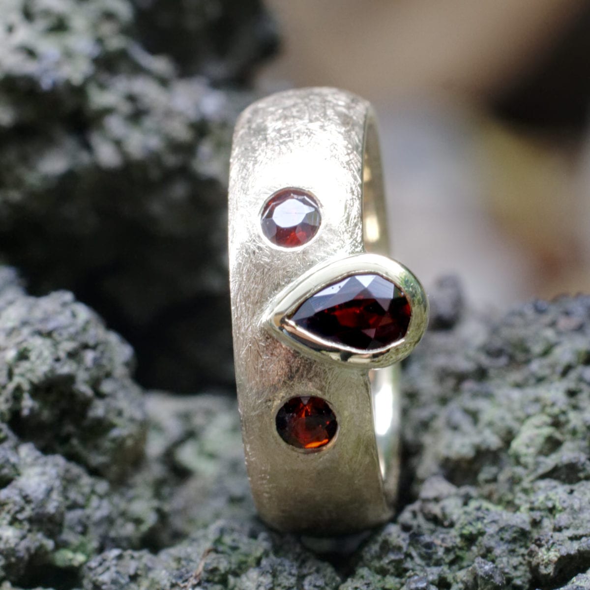 Goldring drei Granate – Bild 7