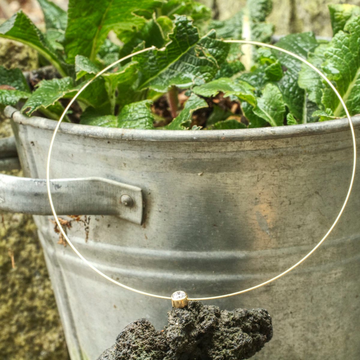 Goldsaite mit Brillant – Bild 3